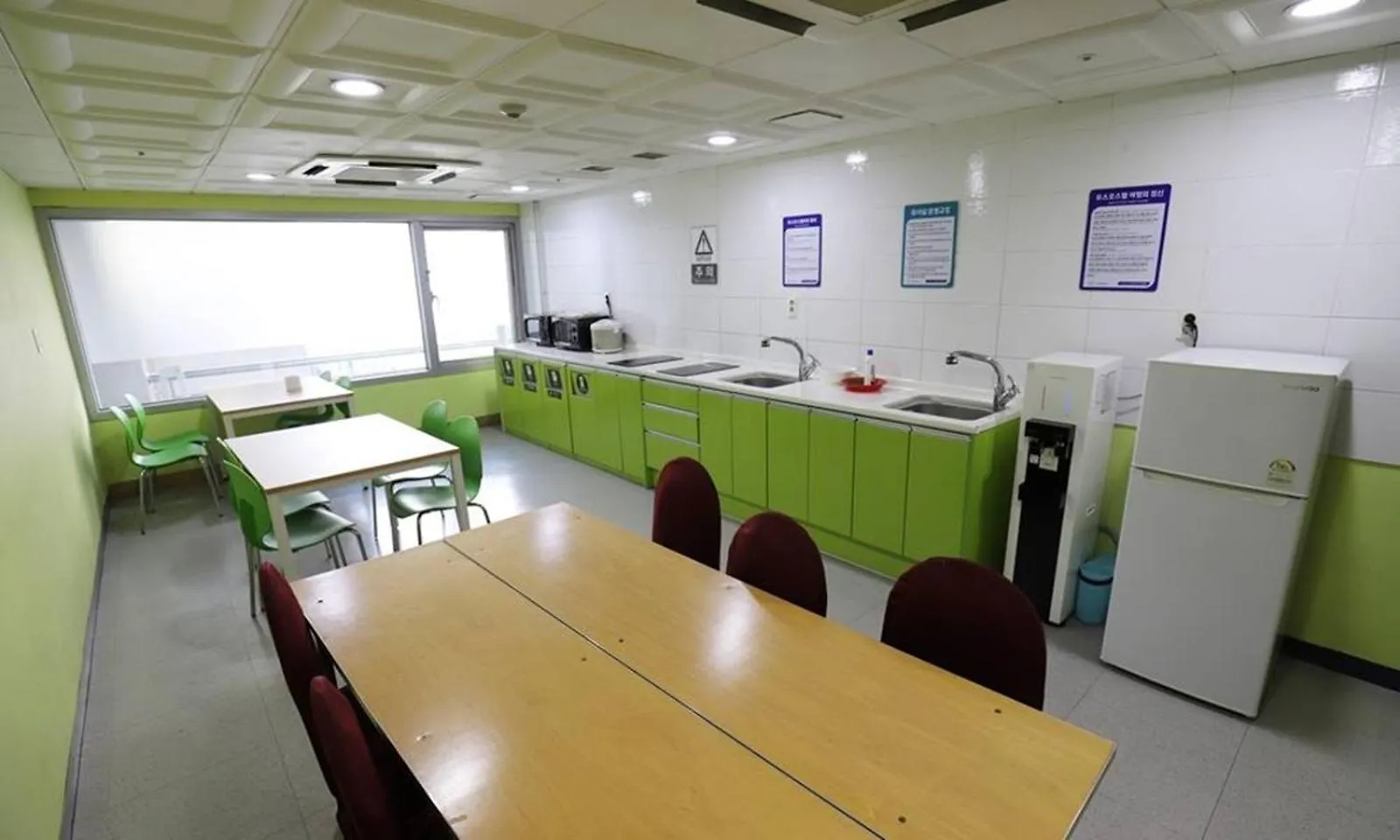 Busan Metropolitan City Corporation'S Arpina Hotel