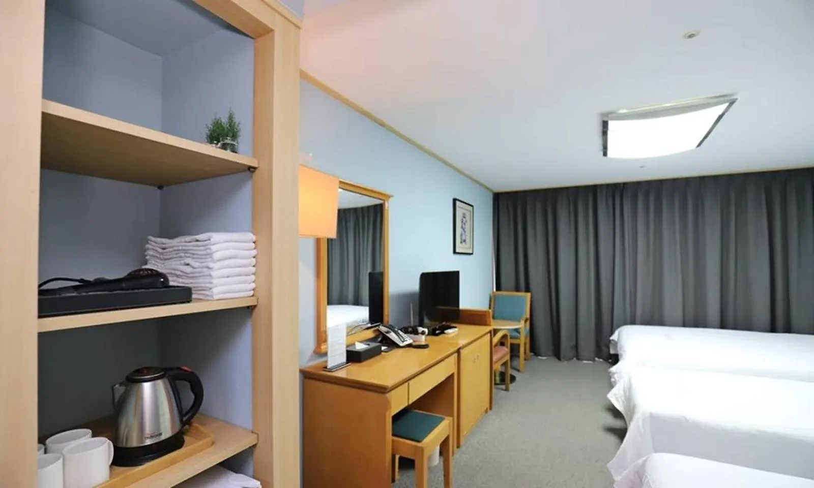 Busan Metropolitan City Corporation'S Arpina Hotel